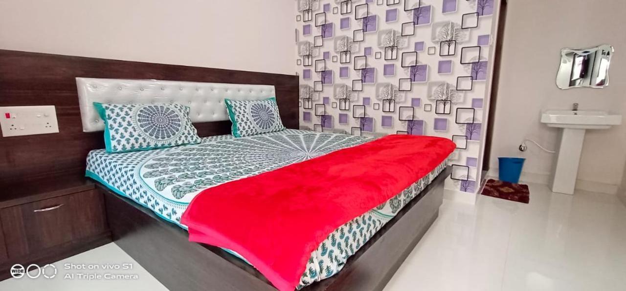 Varun Residency Bhadrachalam Εξωτερικό φωτογραφία